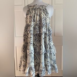 Listicle Multitiered Sleeveless Paisley Dress Size: Small